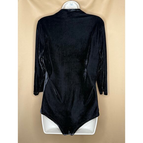 Unique Vintage Black Velvet Bodysuit 2X NWOT - Picture 4 of 5